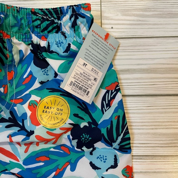 NWT BOYS SWIM TRUNK SZ 3T - Picture 2 of 2